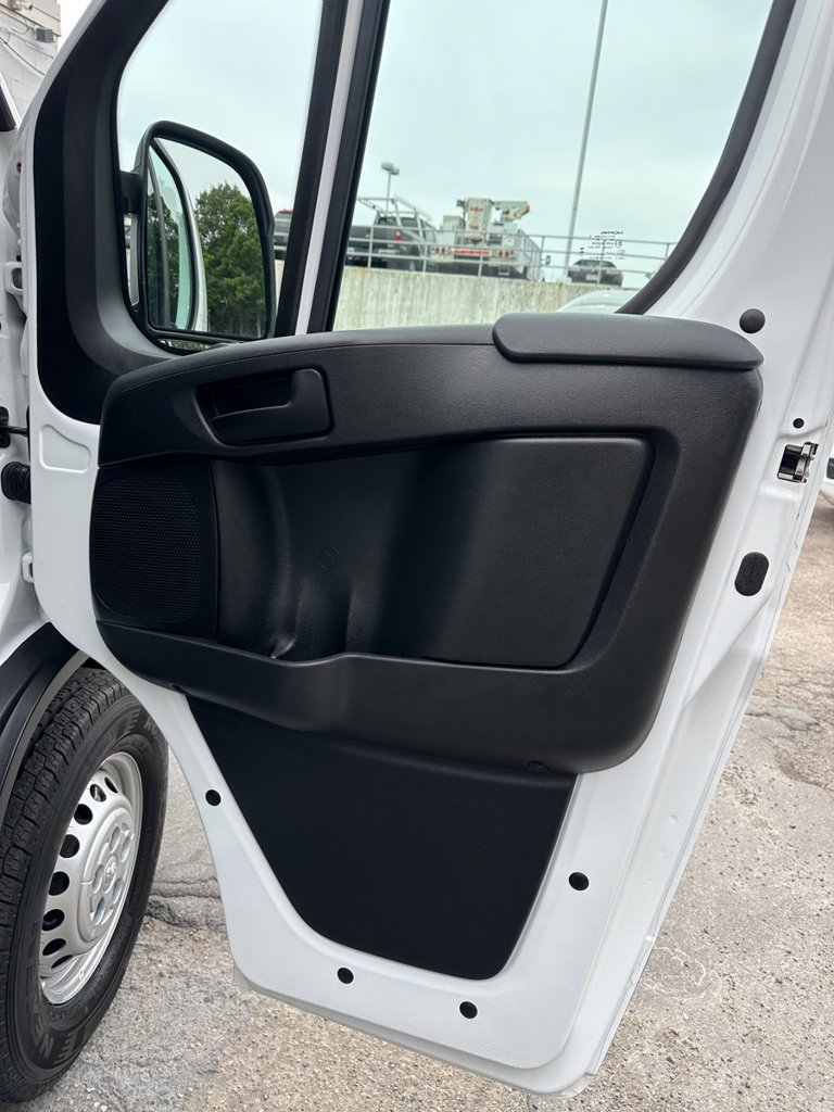 Used 2026 RAM ProMaster 2500 w/ Convenience Group FWD image 27