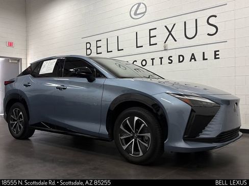 Used 2025 Lexus RZ 300e w/ Accessory Package (Z1) FWD image 2