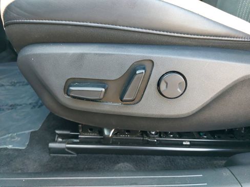 Used 2023 Kia EV6 GT-Line w/ GT-Line Suede Seat Package RWD image 31