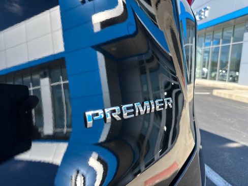 Used 2022 Chevrolet Blazer Premier image 21