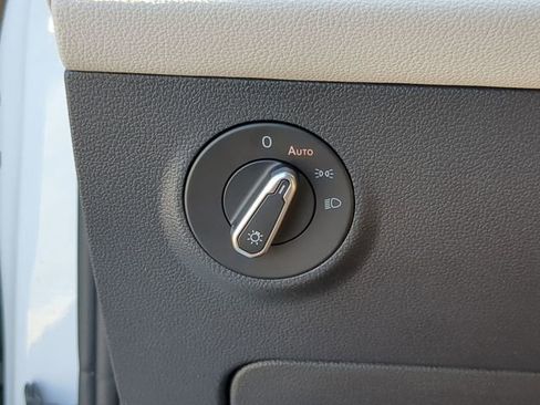 New 2026 Volkswagen Taos S image 23