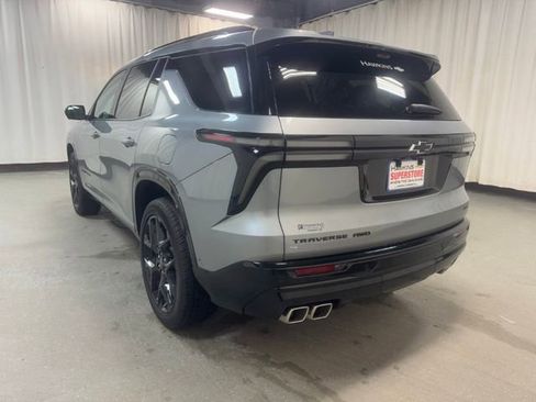 Used 2024 Chevrolet Traverse RS w/ LPO, Floor Liner Package image 7