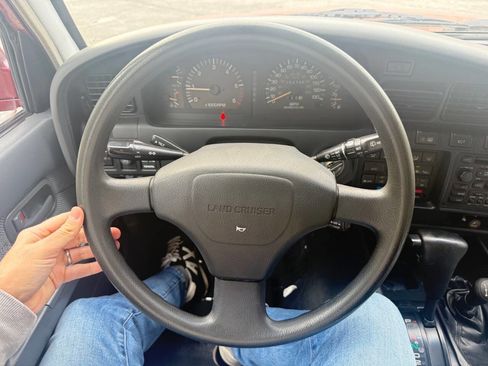 Used 1993 Toyota Land Cruiser image 81