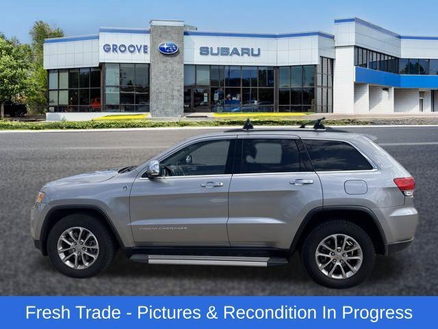 Used 2015 Jeep Grand Cherokee Limited w/ Trailer Tow Group IV AWD/4WD image 2