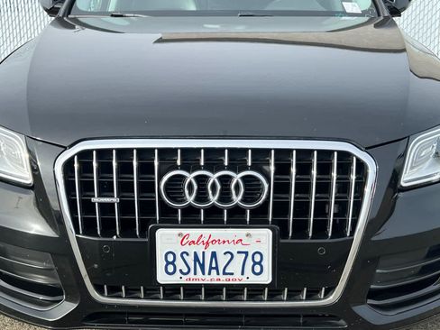 Used 2017 Audi Q5 2.0T Premium Plus w/ Technology Package image 9