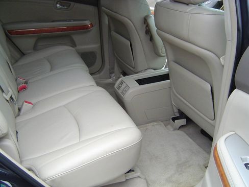 Used 2004 Lexus RX 330 AWD image 9