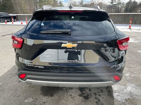 New 2026 Chevrolet Trax LT image 9