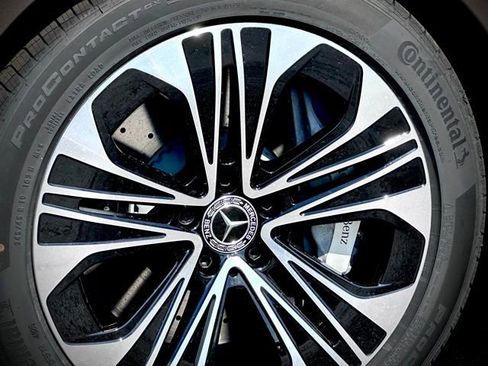 New 2026 Mercedes-Benz E 450 4MATIC Sedan image 13