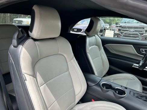 Used 2024 Ford Mustang Premium RWD image 16