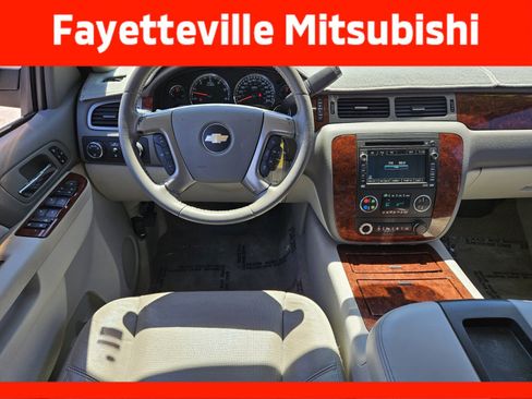 Used 2010 Chevrolet Tahoe LTZ AWD/4WD image 12
