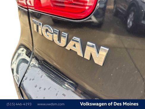 Used 2015 Volkswagen Tiguan SE image 6