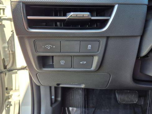 Certified 2024 Hyundai Sonata SEL FWD image 25