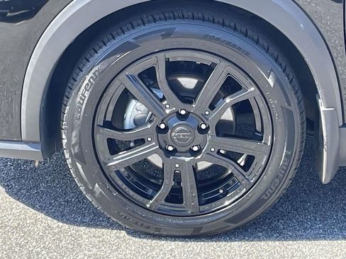 Used 2022 Nissan Kicks SR w/ Premium Package image 9