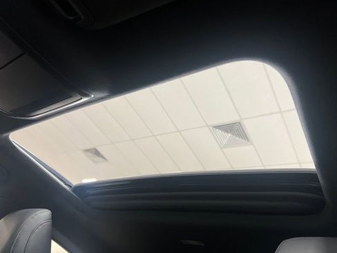 Used 2022 MAZDA MAZDA3 s image 13