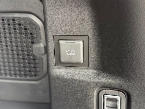 Used 2026 Toyota 4Runner 4WD image 6