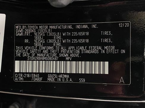 Used 2021 Toyota Highlander XLE image 35