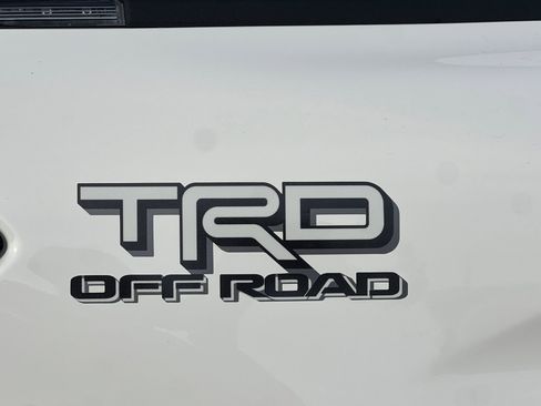 New 2024 Toyota Tacoma TRD Off-Road w/ TRD Off Road Upgrade Package image 20