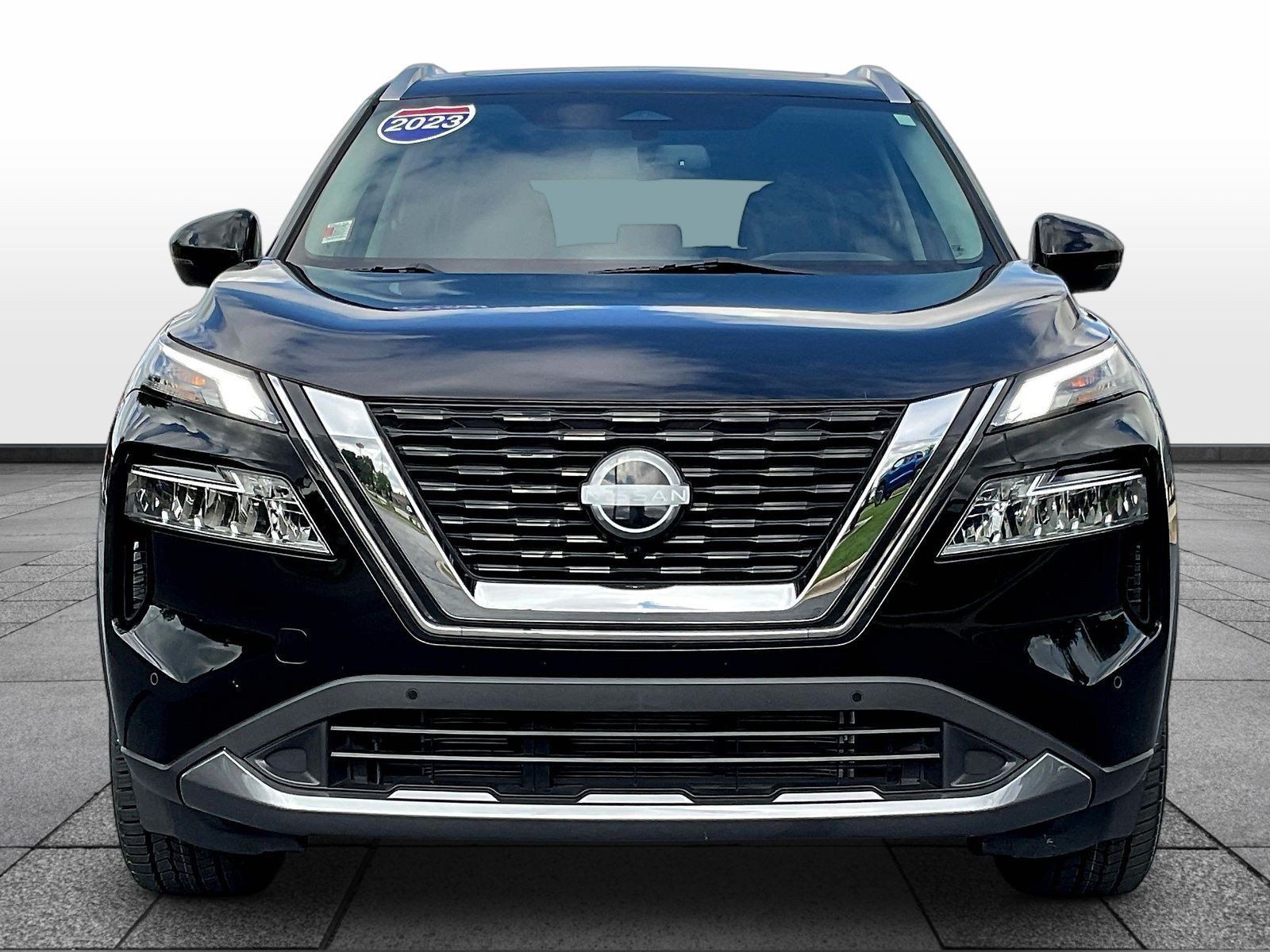 Certified 2023 Nissan Rogue SL w/ SL Premium Package AWD/4WD image 2