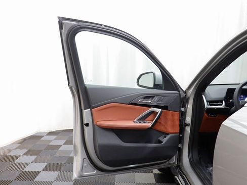 New 2026 BMW X1 xDrive28i w/ Convenience Package AWD/4WD image 4