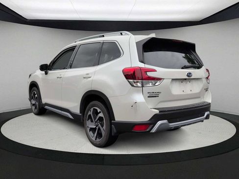 Certified 2023 Subaru Forester Touring w/ Popular Package #2 AWD/4WD image 6