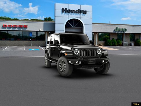 New 2026 Jeep Wrangler Unlimited Sahara image 14