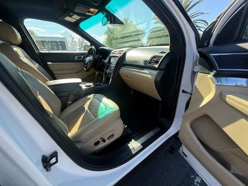 Used 2016 Ford Explorer Limited w/ Equipment Group 301A image 10