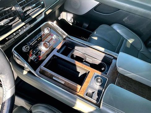 Used 2023 Lincoln Navigator L Black Label image 14