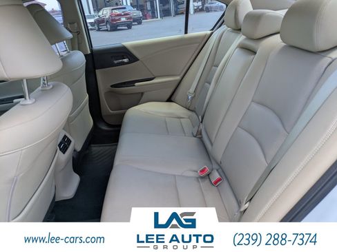 Used 2015 Honda Accord EX-L image 11