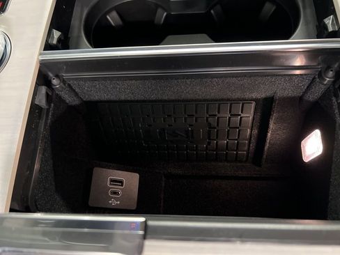 New 2026 Lincoln Navigator L Reserve image 18