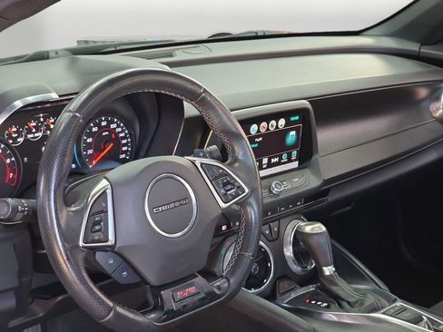 Used 2018 Chevrolet Camaro SS image 10