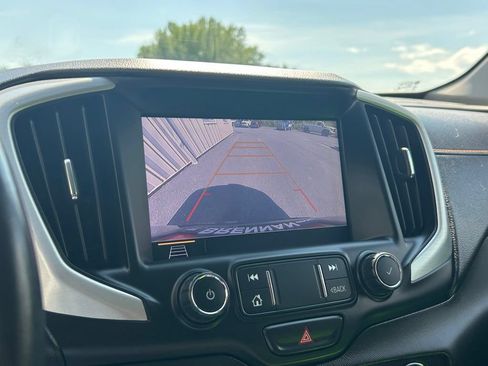Certified 2020 GMC Terrain SLE w/ Driver Convenience Package AWD/4WD image 15