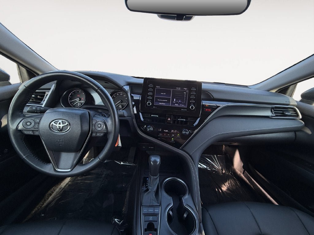 Used 2024 Toyota Camry SE AWD/4WD image 11