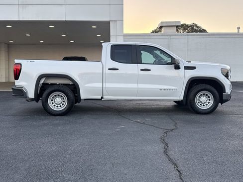 New 2026 GMC Sierra 1500 Pro w/ Pro Value Package image 2