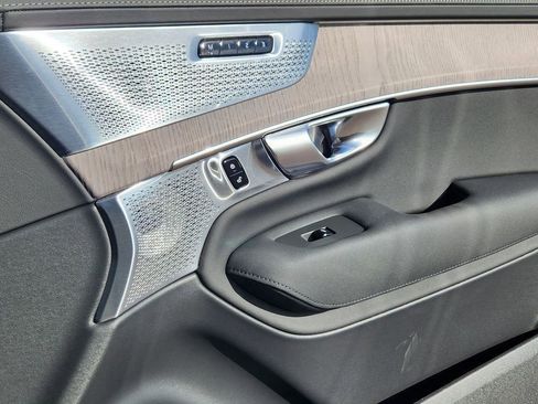 New 2026 Volvo XC90 B6 Ultra w/ Lounge Package image 22