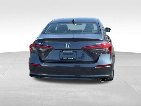 Used 2024 Honda Civic Sport image 6