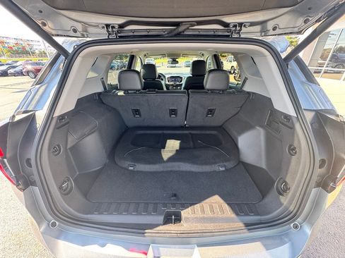 Used 2023 GMC Terrain SLT image 7