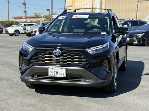 Certified 2024 Toyota RAV4 XLE image 5