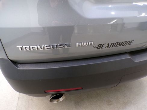 Used 2023 Chevrolet Traverse LT w/ LPO, Floor Liner Package image 6