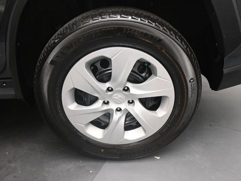 Used 2024 Toyota RAV4 LE image 24