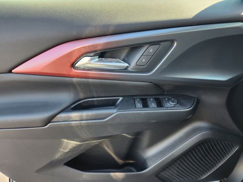 New 2026 Chevrolet Equinox EV RS image 13