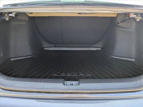 Used 2025 Honda Accord EX-L image 6