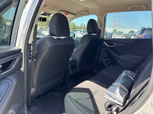 Used 2019 Subaru Forester AWD/4WD image 11