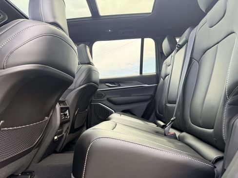 New 2026 Jeep Grand Cherokee Limited w/ Limited Altitude Package RWD image 24
