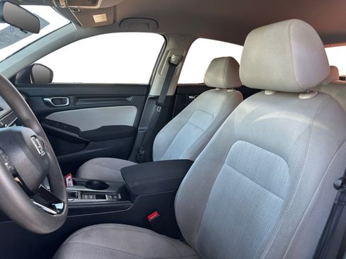Used 2024 Honda Civic LX image 9