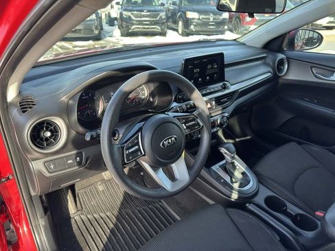 Used 2019 Kia Forte LXS image 13