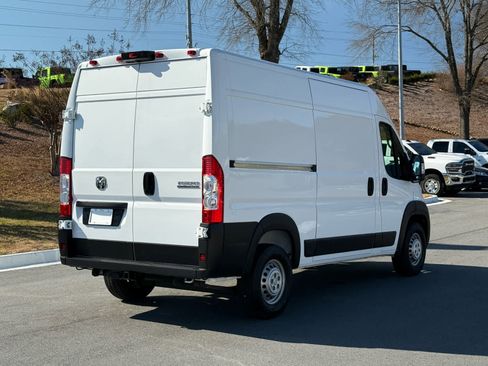 Used 2025 RAM ProMaster 1500 w/ Convenience Group image 5