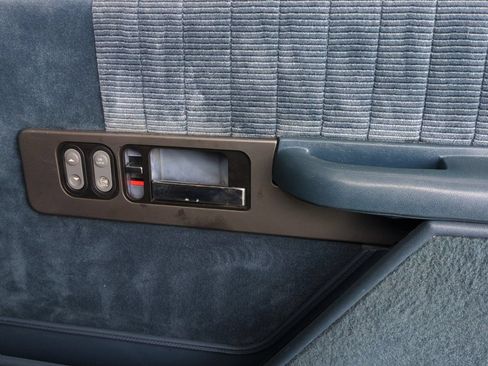 Used 1992 Chevrolet Silverado 1500 4x4 Extended Cab image 20