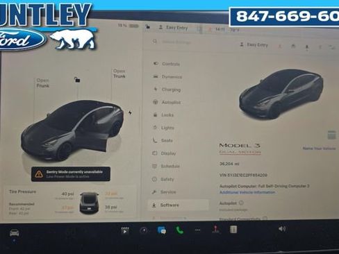 Used 2023 Tesla Model 3 Performance image 9