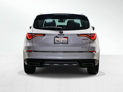 Used 2025 Acura MDX SH-AWD w/ Technology Package image 3
