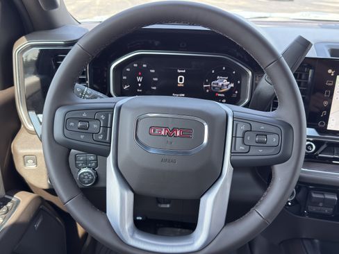 New 2026 GMC Sierra 2500 SLT w/ SLT Premium Package AWD/4WD image 37
